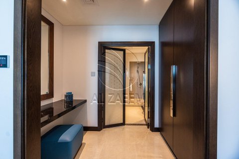 Apartment de 3 dormitorios en The Marina, UAE No. 91389 9