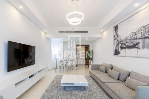 2 bedrooms Apartment in Business Bay, UAE No. 83898 2