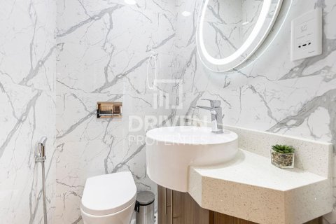 2 bedrooms Apartment in Business Bay, UAE No. 83898 11
