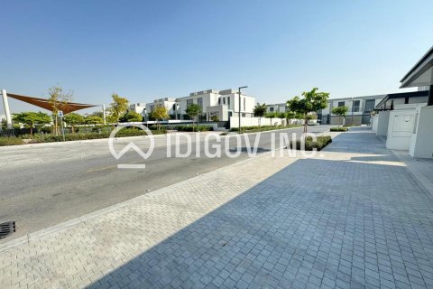 4 bedrooms Townhouse in Murooj Al Furjan, UAE No. 86076 3