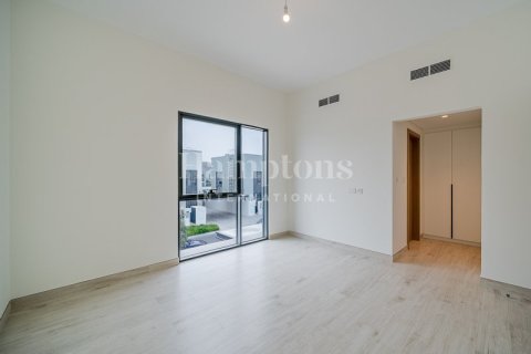 Villa de 4 dormitorios en Murooj Al Furjan, UAE No. 73270 13