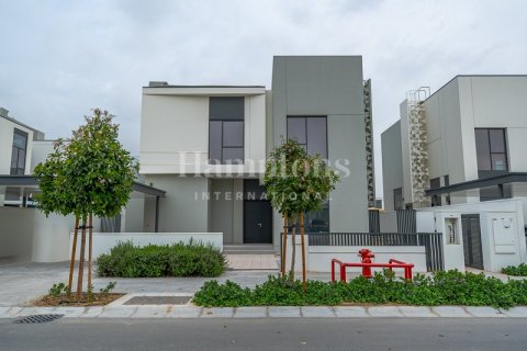 Villa de 4 dormitorios en Murooj Al Furjan, UAE No. 73270 3
