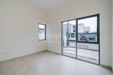 Villa de 4 dormitorios en Murooj Al Furjan, UAE No. 73270 9