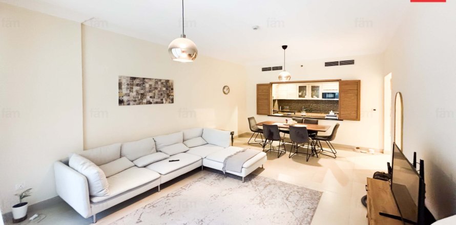 Apartment de 2 dormitorios en Dubai, UAE No. 100527