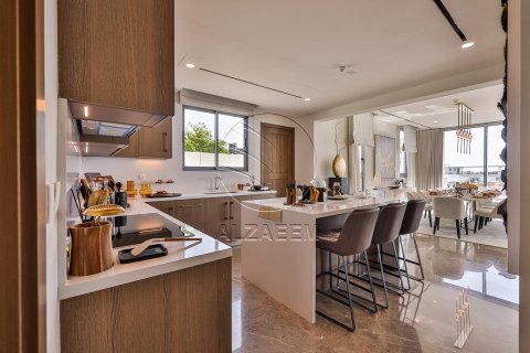 Villa de 5 dormitorios en Abu Dhabi, UAE No. 91263 15