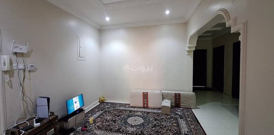 Villa de 9 dormitorios en Riyadh, Saudi Arabia No. 99541