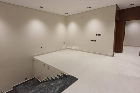 Apartment de 4 dormitorios en Riyadh, Saudi Arabia No. 99542 3