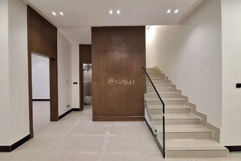 Вилла с 4 спальнями в Эр-Рияд, Саудовская Аравия №99545 19