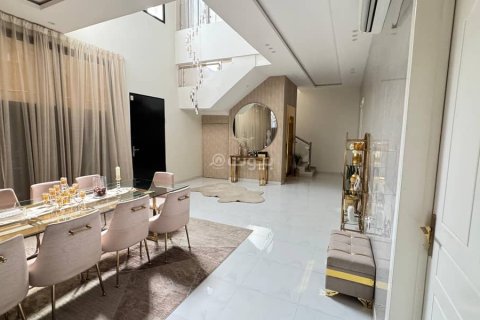 Вилла с 6 спальнями в Эр-Рияд, Саудовская Аравия №99539 4