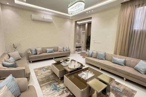 Вилла с 6 спальнями в Эр-Рияд, Саудовская Аравия №99539 13