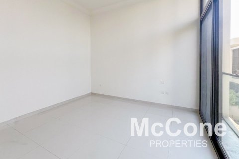 Таунхаус с 3 спальнями в Richmond, ОАЭ №74172 5