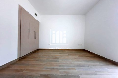 1 bedroom Apartment in WATER'S EDGE Yas Island, UAE No. 97469 5