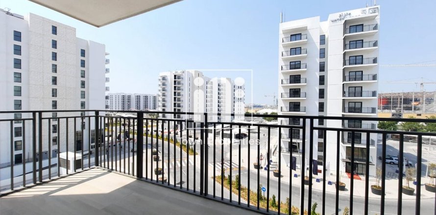 1 bedroom Apartment in WATER'S EDGE Yas Island, UAE No. 97469