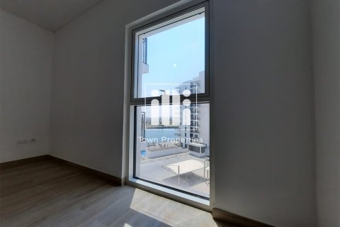 1 bedroom Apartment in WATER'S EDGE Yas Island, UAE No. 97469 8