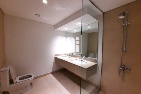 Apartment de 3 dormitorios en WATER'S EDGE Yas Island, UAE No. 97468 8