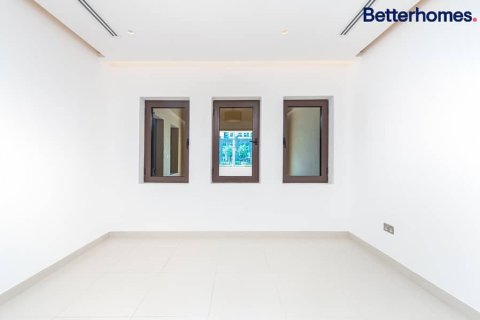3 bedrooms Townhouse in Palm Jumeirah, UAE No. 19921 9