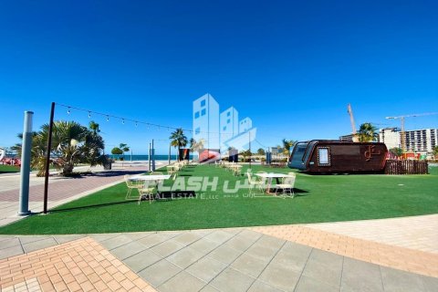 Земельный участок 2694.2м² в Al Marjan Island, ОАЭ №15243 3