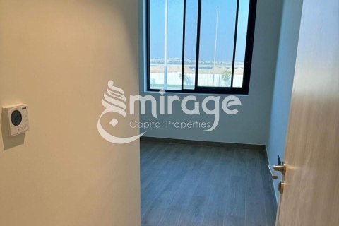 Townhouse de 3 dormitorios en  Yas Island, UAE No. 81632 3