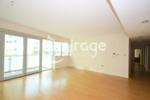 Apartment de 2 dormitorios en Al Raha Beach, UAE No. 81633 4