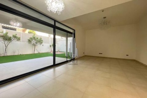 5 bedrooms Villa on the Yas Island, UAE No. 49690 15
