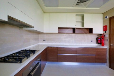 4 bedrooms Villa on the Yas Island, UAE No. 13339 5