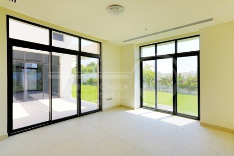 5 bedrooms Villa on the Yas Island, UAE No. 13342 17
