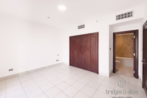 Apartment de 2 dormitorios en Old Town, UAE No. 102442 8