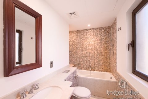 Apartment de 2 dormitorios en Old Town, UAE No. 102442 13