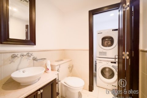 Apartment de 2 dormitorios en Old Town, UAE No. 102442 15
