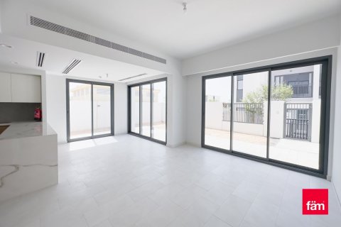 Villa de 4 chambres à Dubai, UAE No. 102461 1