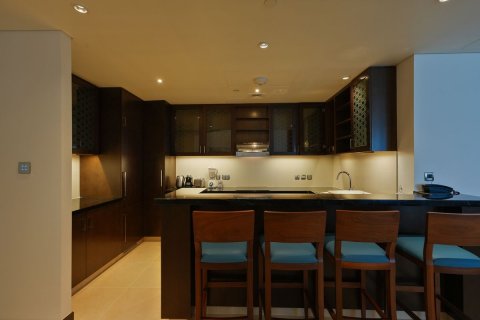 Apartment de 2 dormitorios en The Marina, UAE No. 79763 10