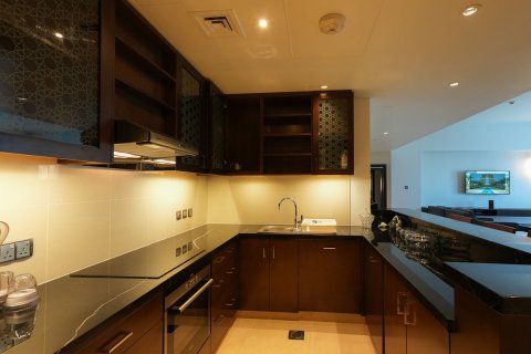 Apartment de 2 dormitorios en The Marina, UAE No. 79763 11