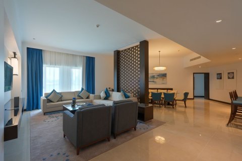 Apartment de 2 dormitorios en The Marina, UAE No. 79763 4
