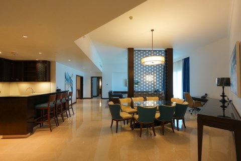 Apartment de 2 dormitorios en The Marina, UAE No. 79763 6