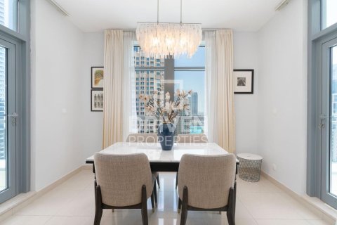 Apartment de 2 dormitorios en Claren Towers, UAE No. 85005 13