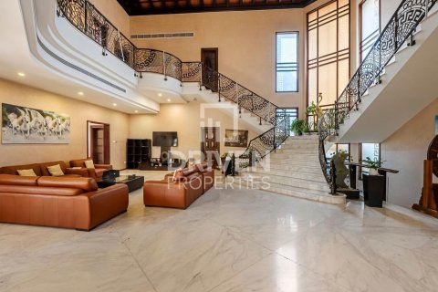 Villa de 5 chambres à Al Jafiliya, UAE No. 85081 3