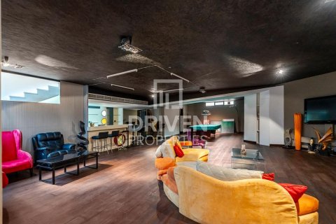Villa de 5 chambres à Al Jafiliya, UAE No. 85081 28