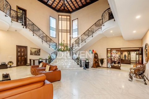 Villa de 5 chambres à Al Jafiliya, UAE No. 85081 2