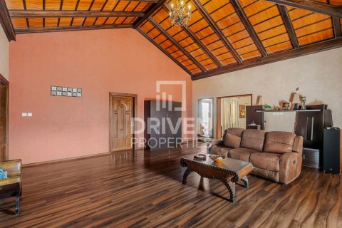 Villa de 5 chambres à Al Jafiliya, UAE No. 85081 25