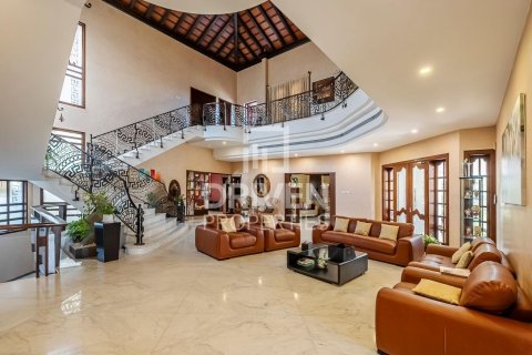 Villa de 5 chambres à Al Jafiliya, UAE No. 85081 5