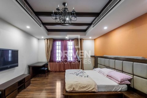 Villa de 5 chambres à Al Jafiliya, UAE No. 85081 15