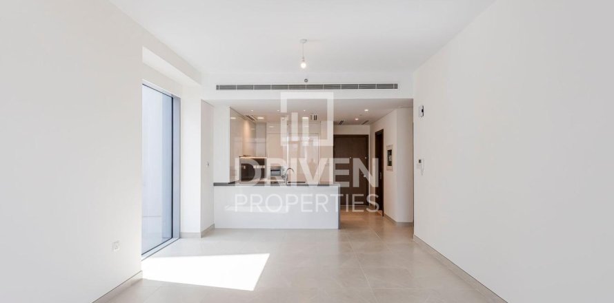 Apartment de 2 dormitorios en Al Wasl, UAE No. 85093