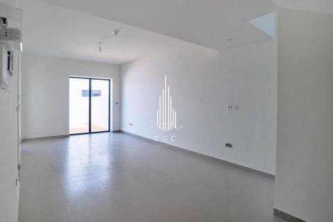 Townhouse de 3 dormitorios en  Yas Island, UAE No. 24822 12