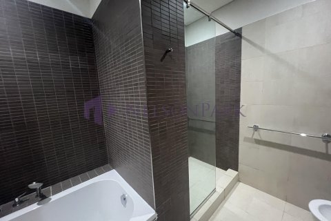2 bedrooms Apartment in Doha, Qatar No. 57402 17
