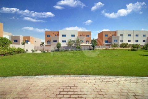 3 غرف نوم فيلا في Al Reef, الإمارات العربية المتحدة رقم 11950 1