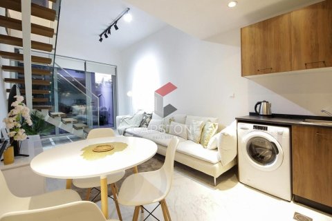 Apartment de 2 dormitorios en Oasis Residences, UAE No. 86280 21