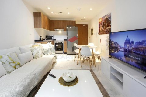 Apartment de 2 dormitorios en Oasis Residences, UAE No. 86280 5