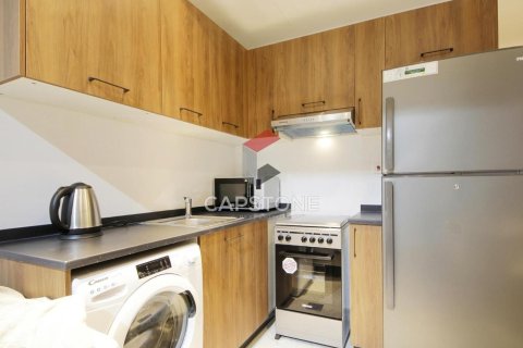 Apartment de 2 dormitorios en Oasis Residences, UAE No. 86280 24