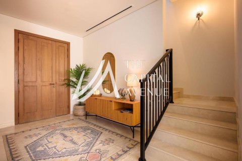 2 bedrooms Townhouse in Khalifa City, UAE No. 86504 5