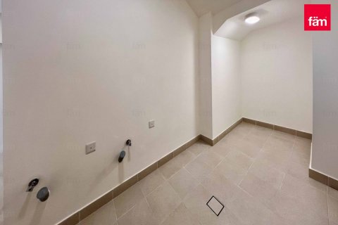 Villa de 4 dormitorios en Al Furjan, UAE No. 100029 12